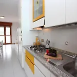 Enjoy Your In Our Cozy Bright Flat דירה