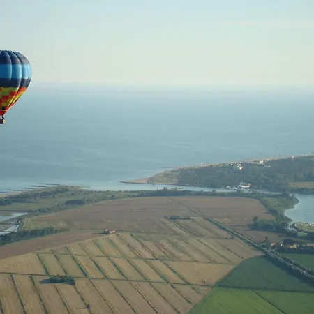 דירה Enjoy Your In Our Cozy Bright Flat ביביונה